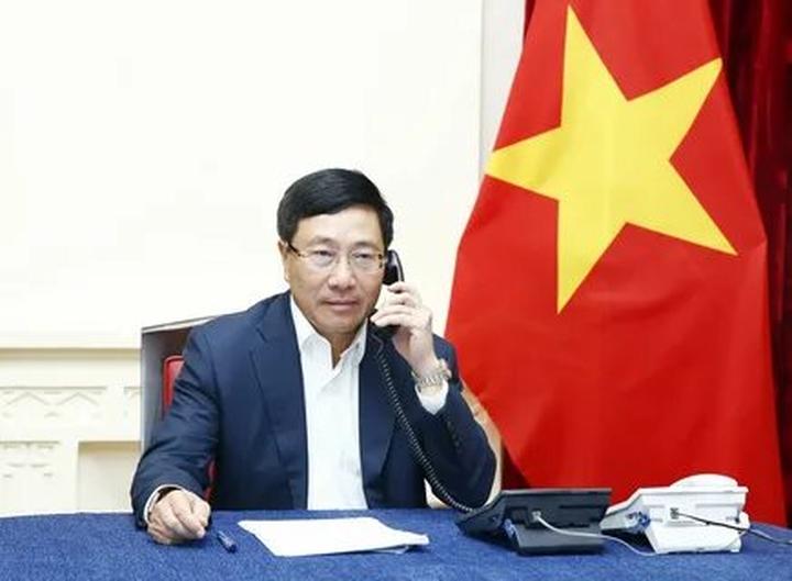 Chuyên gia Hotspot Matrix phân tích: Chiếc quần